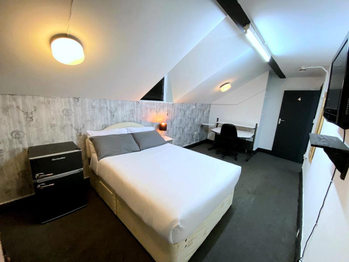Townhouse 105 Hotel Huddersfield Eksteriør billede