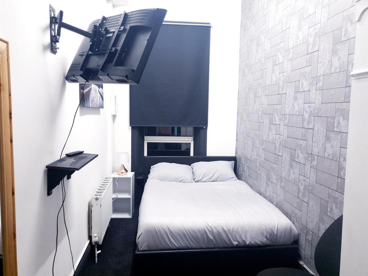 Townhouse 105 Hotel Huddersfield Værelse billede